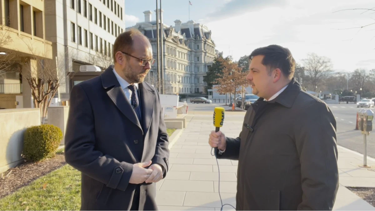 "Nasza polska ocena jest taka, że dzisiejsze przywództwo Stanów Zjednoczonych, prezydenta Joe Bidena spowodowało zacieśnienie tej jedności transatlantyckiej. Dzięki dużemu zaangażowaniu prezydenta Bidena i jego administracji jesteśmy dziś w takiej sytuacji, jakiej jesteśmy. Mogło być oczywiście dużo gorzej" - mówił w rozmowie z korespondentem RMF FM Pawłem Żuchowskim minister Marcin Przydacz, szef Biura Polityki Międzynarodowej Kancelarii Prezydenta Rzeczypospolitej Polskiej.