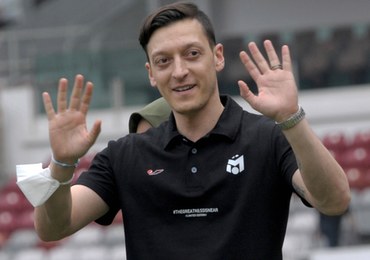 ​Tureckie media: Mesut Özil kończy z futbolem