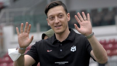​Tureckie media: Mesut Özil kończy z futbolem