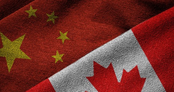 Kanadyjskie wojsko obserwuje chiński balon szpiegowski, poruszający się w kanadyjskiej przestrzeni powietrznej i najpewniej podobny do tego, jaki znalazł się nad terytorium USA. Ambasador Chin w Kanadzie został wezwany do ministerstwa spraw zagranicznych w Ottawie.