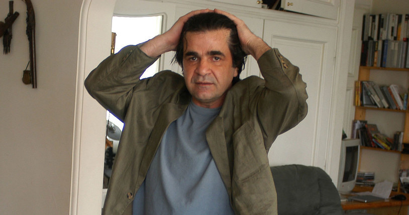 Irański reżyser filmowy Jafar Panahi, więziony od lipca ubiegłego roku, został zwolniony z teherańskiego więzienia Ewin w dwa dni po rozpoczęciu strajku głodowego - podała w piątek telewizja France 24 powołując się na żonę filmowca.