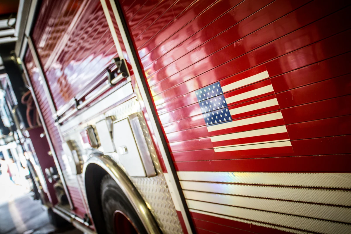 W wyniku wykolejenia pociągu doszło do dużego pożaru w miejscowości East Palestine w stanie Ohio w USA. Ewakuowano mieszkańców pobliskich budynków.