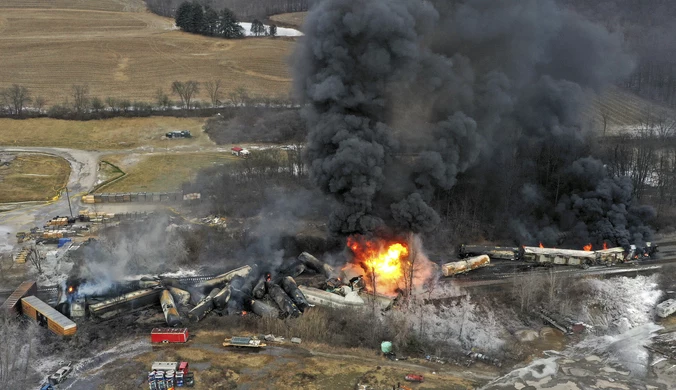 USA: Katastrofa kolejowa w Ohio. Władze ostrzegają przed eksplozją