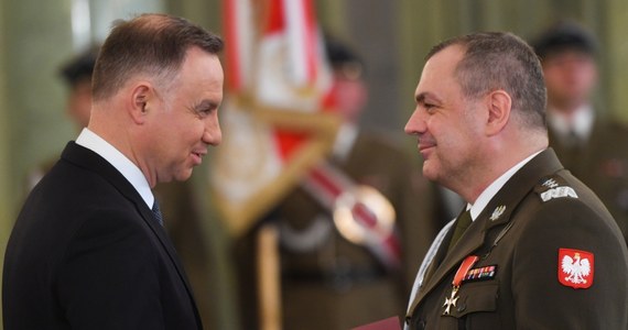 Prezydent Andrzej Duda wręczył generałowi broni Wiesławowi Kukule akt mianowania na stanowisko Dowódcy Generalnego Rodzajów Sił Zbrojnych. Z kolei generał brygady Maciej Klisz został mianowany na dowódcę Wojsk Obrony Terytorialnej.