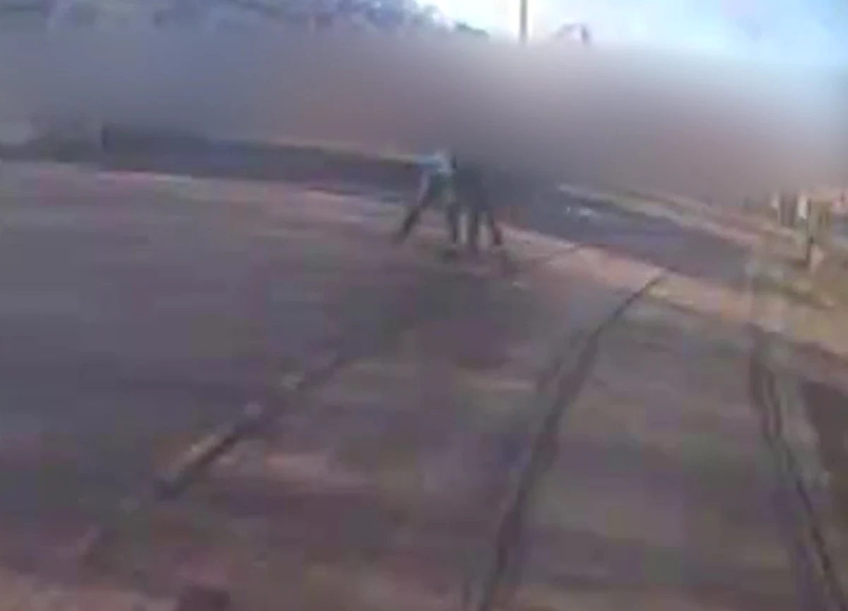 Kierowca autobusu został zaatakowany przez agresywnego mężczyznę na pętli Zawalna we Wrocławiu. Do zdarzenia doszło w niedzielę. To kolejny atak na pracownika wrocławskiego MPK w ciągu ostatnich kilku miesięcy. 