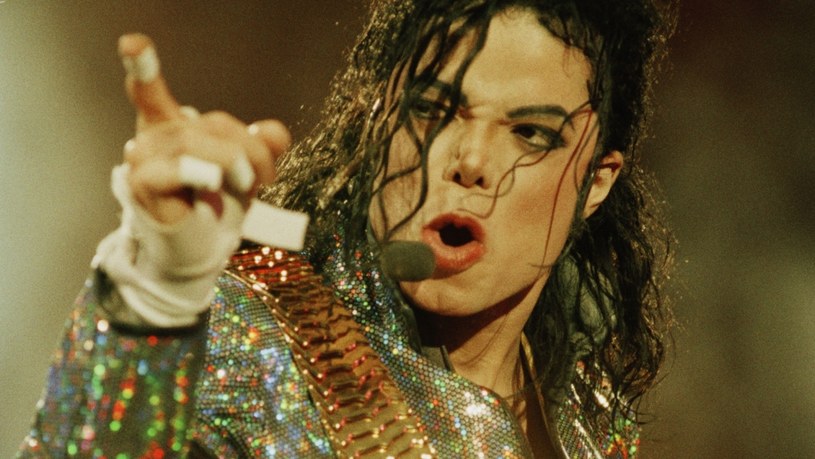 W ostatnich latach coraz więcej artystów decyduje się na sprzedaż praw do swojej dyskografii. Na taki krok zdecydowali się także zarządcy majątku Michaela Jacksona. Jak podają amerykańskie media, jeśli chodzi o sumę, to być może zostanie pobity rekord.