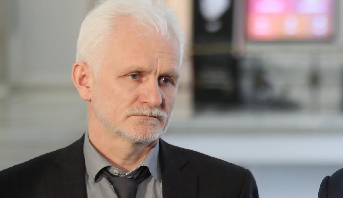 Kary 12 lat więzienia dla białoruskiego aktywisty Alesia Bialackiego, szefa Centrum Obrony Praw Człowieka "Wiasna" i laureata Pokojowej Nagrody Nobla, zażądał w czwartek prokurator na procesie działaczy Wiasny trwającym w Mińsku.