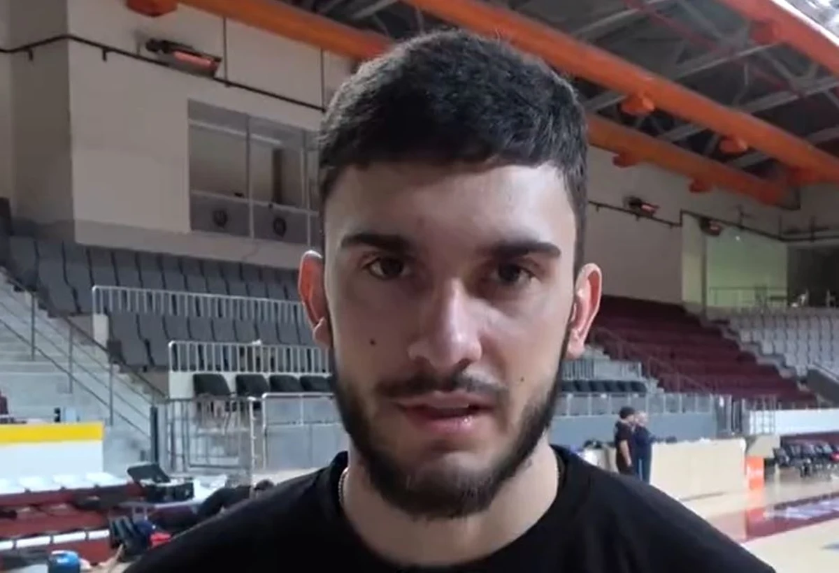 Siatkarz klubu Hatay Büyükşehir Belediyesi Krystian Walczak po tym, jak spędził kilkadziesiąt godzin w zniszczonej przez trzęsienie ziemi Antiochii, dotarł bezpiecznie do Ankary. "​Moja mama poruszyła niebo i ziemię. Udało jej się znaleźć rozwiązanie" - opowiada Krystian Walczak.