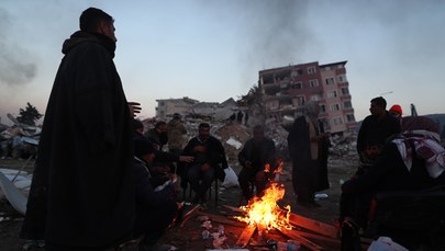 Niemal 22 tys. zabitych. Rośnie liczba ofiar trzęsienia ziemi w Turcji i Syrii