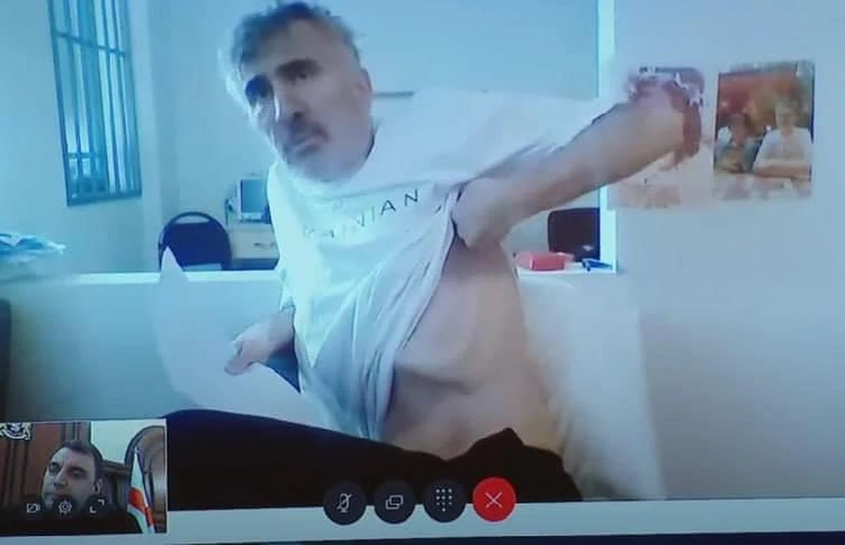 Polska zaoferowała, by były prezydent Gruzji Michaił Saakaszwili mógł leczyć się w Polsce - poinformował na zakończenie szczytu Unii Europejskiej w Brukseli premier Mateusz Morawiecki. Obecnie Saakaszwili jest leczony w klinice w Tbilisi. Jest w ciężkim stanie po prowadzonych wcześniej głodówkach. 