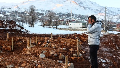 Rośnie tragiczny bilans trzęsienia ziemi w Turcji i Syrii. Zginęło ponad 26 tys. osób 