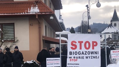 Mieszkańcy Raby Wyżnej blokowali drogę. "Stop biogazowni"