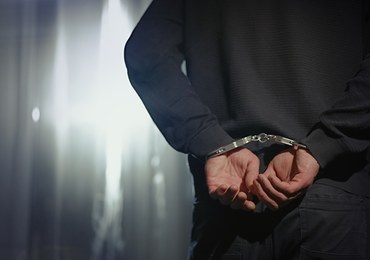 "Miał dusić chłopca kablem". Podejrzany 30-latek trafił do aresztu