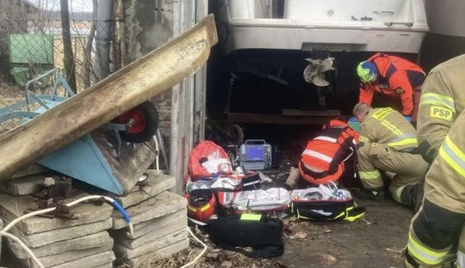 Gdańsk: Wypadek w fabryce łodzi. Zmarł przygnieciony 60-latek 