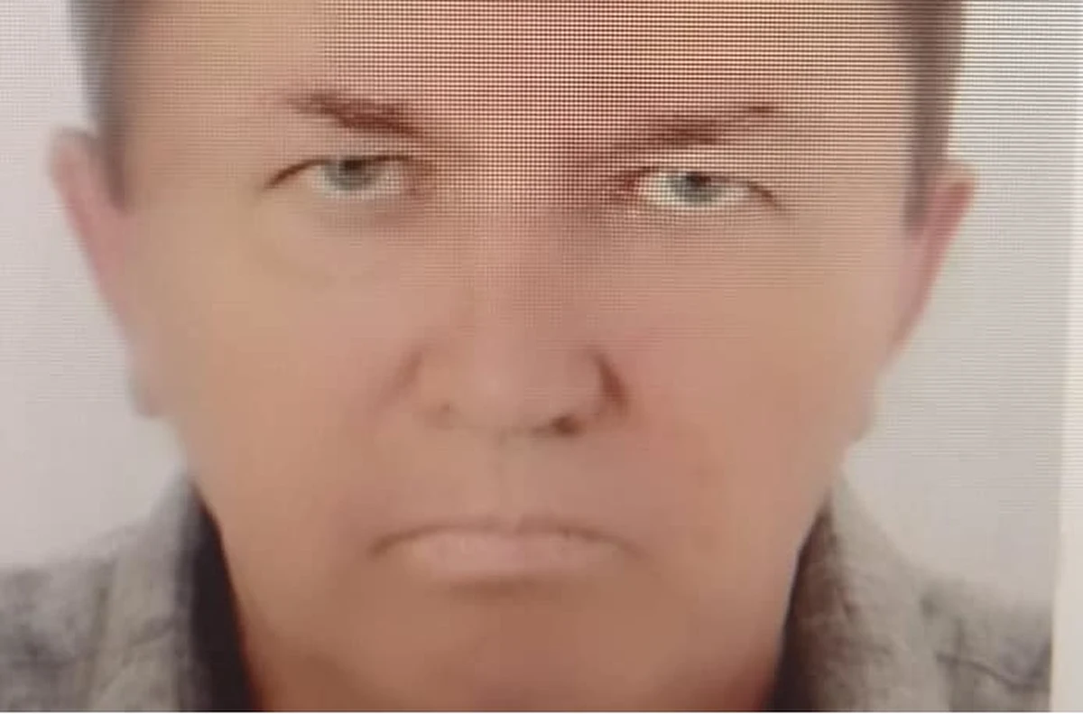 Policjanci prowadzą śledztwo w sprawie zabójstwa kobiety, której zwłoki znaleziono w piątek (10.02) w Brzegu na Opolszczyźnie. W związku z tym poszukiwany jest 60-letni mężczyzna. Opublikowano jego zdjęcie. Jest też prośba funkcjonariuszy o pomoc.