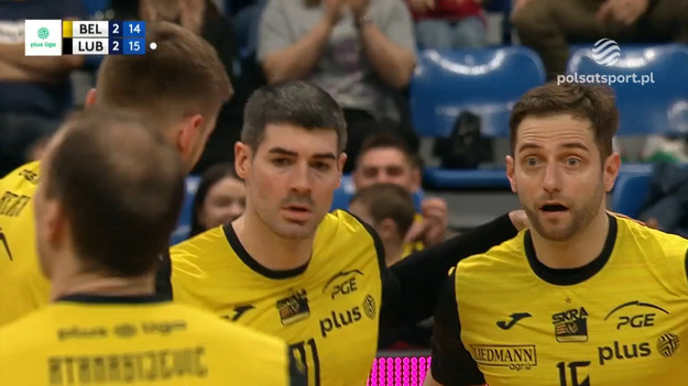 Skrót meczu PGE Skra Bełchatów – Cuprum Lubin 2:3 (25:18, 25:21, 23:25, 23:25, 17:19) w 24. kolejce PlusLigi.

