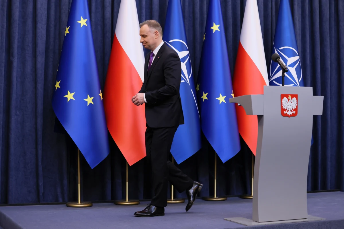 Wizyta prezydenta USA Joe Bidena w Polsce to dla nas absolutnie fundamentalne wydarzenie - powiedział prezydent Andrzej Duda. Jak zaznaczył, zbliża się rocznica rosyjskiej napaści na Ukrainę i "cały szereg różnych międzynarodowych wydarzeń". Biden ma pojawić się w naszym kraju 20 lutego. 