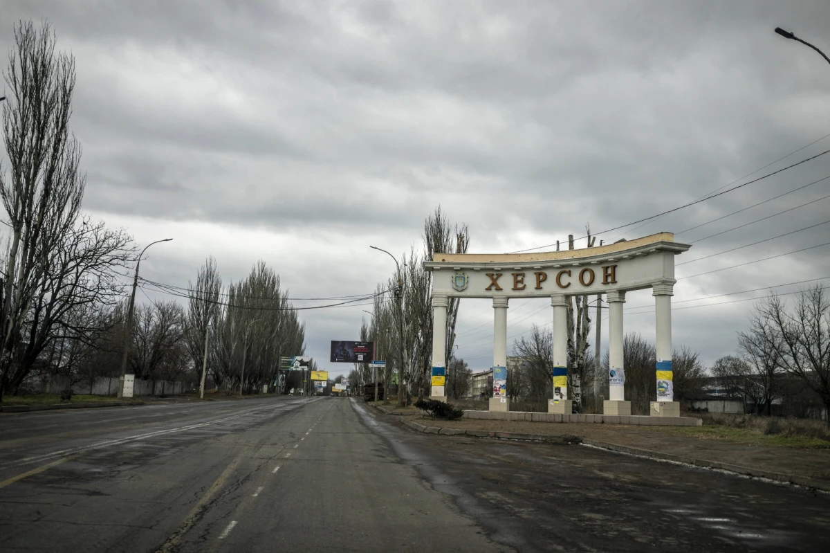 Amerykańscy urzędnicy poinformowali swoich ukraińskich odpowiedników, że nie przekażą im rakiet ATACMS o zasięgu 300 km, m.in. dlatego, że obawiają się o uszczuplenie własnych zapasów tych pocisków - pisze w poniedziałek portal Politico.
