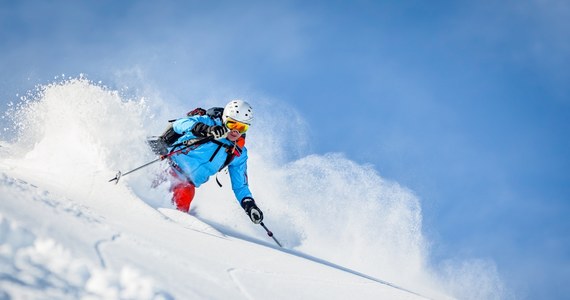 We wszystkich ośrodkach narciarskich pod Tatrami panują bardzo dobre warunki i będą one otwarte jeszcze w marcu. Na niektórych stokach na nartach pojeździmy nawet do Wielkanocy - zapowiada Adam Marduła z grupy Tatry Super Ski zrzeszającej 18 największych stacji narciarskich na Podhalu.