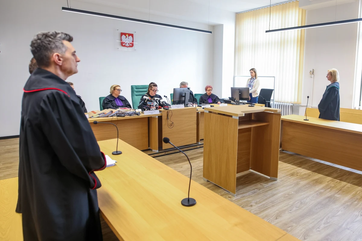 Sąd Okręgowy w Sosnowcu zdecydował o dożywociu dla Tomasza M., oskarżonego o zabójstwo 11-letniego Sebastiana z Katowic. Ogłoszony w środę wyrok jest nieprawomocny. Prokuratura zarzuca mu też przestępstwa seksualne na szkodę innych dzieci.