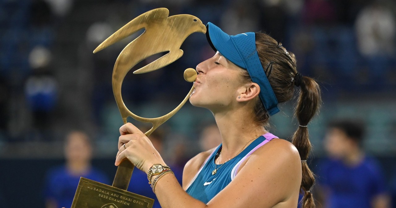 tenis ziemny, wyniki żywo, Radwańska, Domachowska, ATP, WTA, Wimbledon, US Open, Australian Open, French Open Głośny powrót wielkiej rywalki Igi Świątek. Już trenuje na korcie