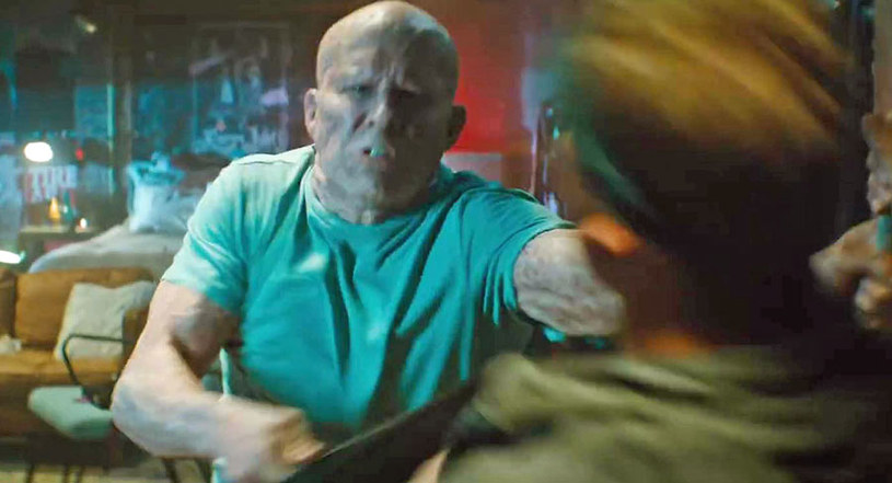 Zdjęcia do "Deadpoola 3" z Ryanem Reynoldsem w roli tytułowej powinny rozpocząć się w maju 2023 roku. Reżyser Shawn Levy zapewnia, że film - podobnie jak poprzednie dwie części - będzie pełen brutalnej przemocy i czarnego humoru, czyli elementów, za które pokochali tę serię fani.