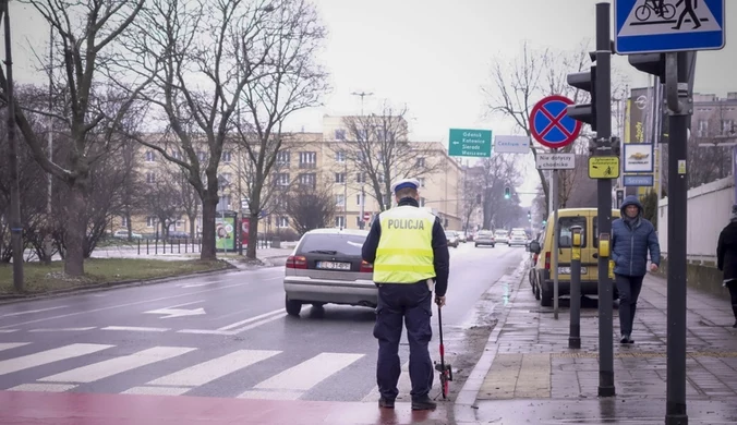 Wjechał w pieszą i dziecko na pasach. Ratownikom powiedział, że zemdlała