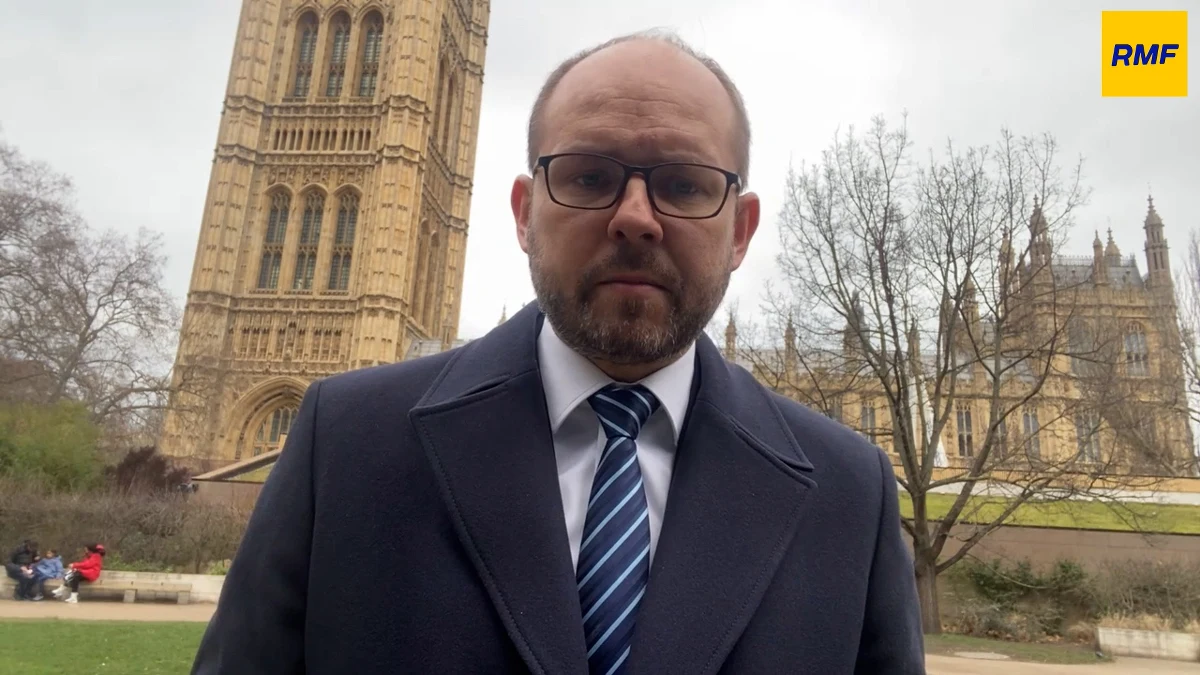 „Putin chciałby, aby ta wojna była wojną na wycieńczenie. Wojną na wycieńczenie zasobów ukraińskich i odcięcie wsparcia Zachodu. Im dłużej wojna trwa, tym większą nadzieję ma Kreml, że zmęczy Zachód, opinię publiczną, biznes. Że pojawią się środowiska biznesowe, które powiedzą, że trzeba wrócić do deali gazowych i energetycznych, bo na tym zyskuje przemysł. Nie możemy do tego dopuścić” – mówił w Rozmowie w południe w RMF FM minister Marcin Przydacz, szef Biura Polityki Międzynarodowej Prezydenta RP.