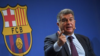 Barcelona przechodzi do kontrataku. I wymierza cios w dziennikarzy