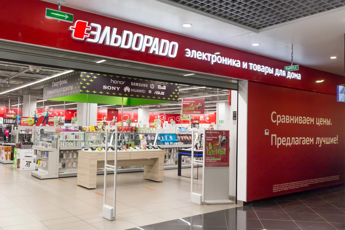 "USA będą bezpośrednio ostrzegać firmy przed obchodzeniem sankcji nałożonych na Rosję w związku z wojną na Ukrainie" - ogłosił wiceszef resortu finansów Wally Adeyemo. Wśród państw budzących obawy w sprawie omijania sankcji wymienił Zjednoczone Emiraty Arabskie, Iran, Turcję i kraje znajdujących się w bliskim sąsiedztwie Rosji.