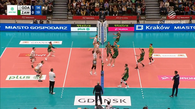 Skrót meczu Trefl Gdańsk - Aluron CMC Warta Zawiercie w 25. kolejce PlusLigi.

Trefl Gdańsk - Aluron CMC Warta Zawiercie 1:3 (25:21, 17:25, 23:25, 14:25)