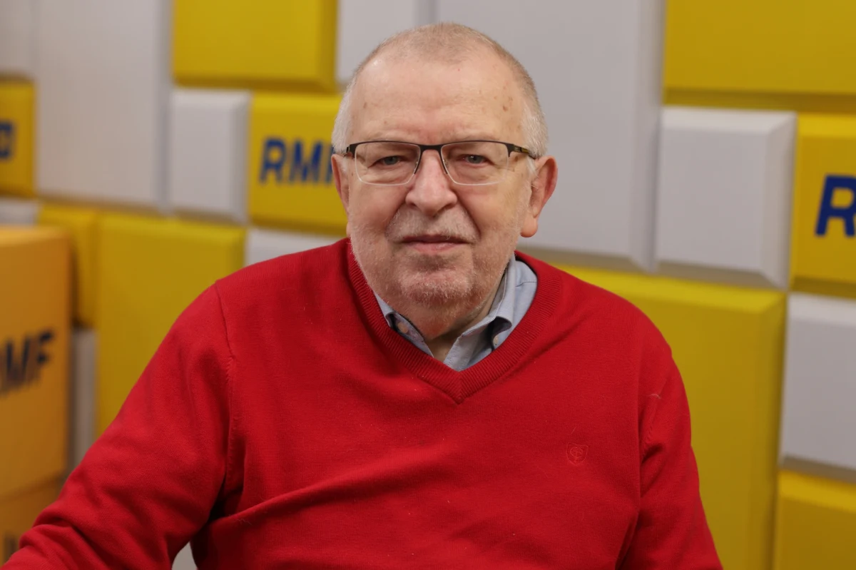 „Wizyta Joe Bidena jest potrzebna (…). My naprawdę zaangażowaliśmy się nieprawdopodobnie w ten konflikt. Żadne inne państwo nie jest nawet po części tak zaangażowane. Co więcej, bez Polski nie byłoby pomocy amerykańskiej dla Ukrainy” – mówił w Porannej rozmowie w RMF FM prof. Zbigniew Lewicki. Pytany przez Roberta Mazurka, czy jest o tym przekonany, odpowiedział: „Którędy (jeśli nie przez Polskę miałaby być transportowana pomoc – przyp. RMF FM)? Po prostu technicznie, nie mówię o sprawach innych. To Polska buduje wielką bazę w okolicach Rzeszowa. Słowacja tego nie chce, Węgry tym bardziej”. 