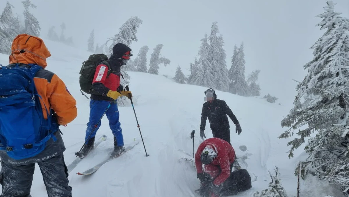 Słowaccy ratownicy ruszyli na pomoc dwójce polskich turystów. Polacy zgubili się na Babiej Górze i znaleźli się po stronie naszych południowych sąsiadów.