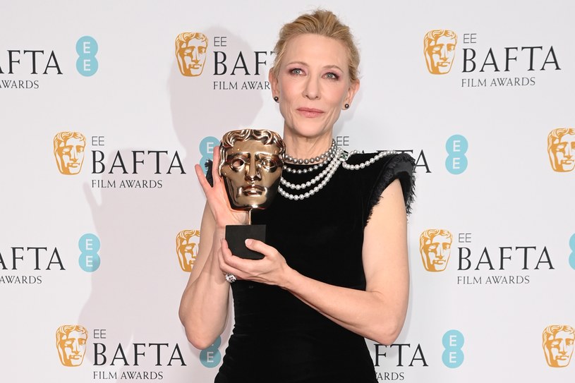 Za nami tegoroczna gala rozdania nagród BAFTA. W gronie zwycięzców znalazła się Cate Blanchett, którą uhonorowano za występ w głośnym dramacie "Tár" w reżyserii Todda Fielda. Odbierając statuetkę, gwiazda przyznała, że przyjęcie roli homoseksualnej dyrygentki oskarżonej o stosowanie przemocy względem młodych kobiet było wyjątkowo "niebezpieczne". Blanchett bała się, że ceną za tę rolę będzie brak propozycji.