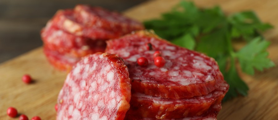 Główny Inspektorat Sanitarny poinformował o wykryciu bakterii salmonella w partii salami pochodzącego z Włoch. Spożycie produktu wiąże się z potencjalnym ryzykiem zatrucia pokarmowego - poinformowano.