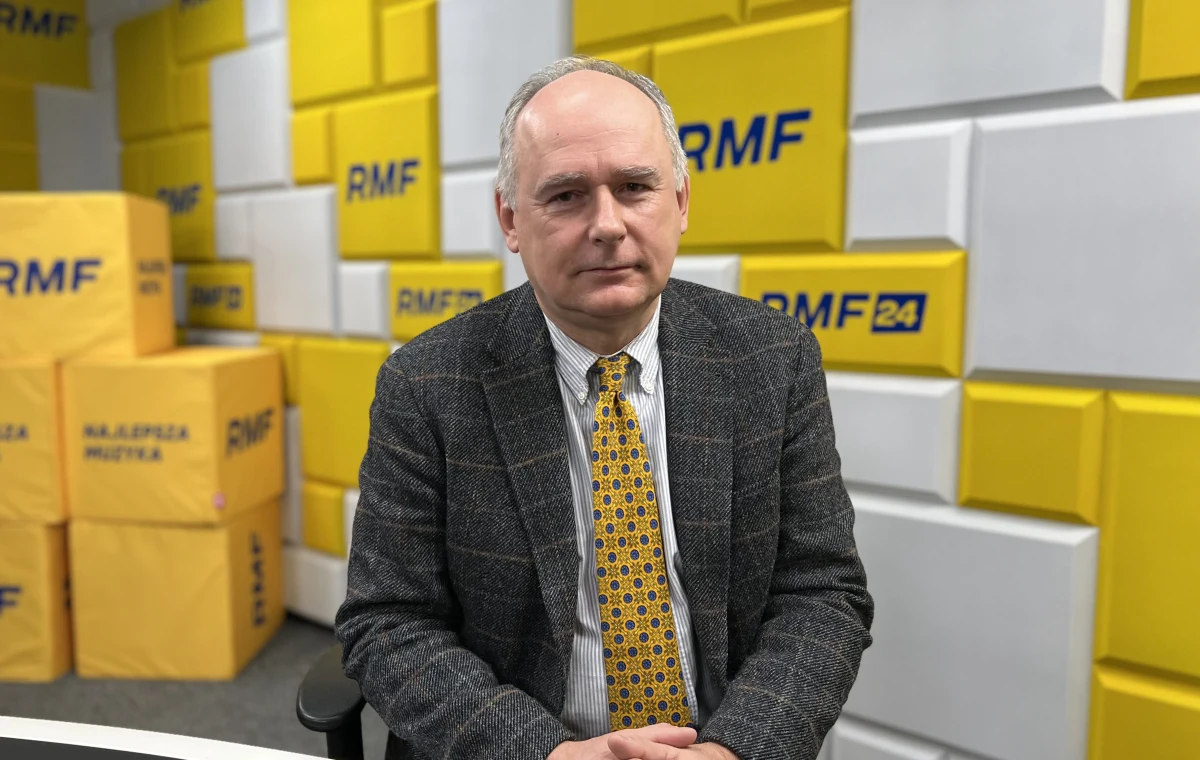 "Biden wczoraj upokorzył Putina. Tak naprawdę kazał mu zaprzestać bombardowania Kijowa i Putin to zrobił. To, jak Rosjanie przeżywają to upokorzenie, było zresztą widać wczoraj w telewizji rosyjskiej" - mówił o wizycie Bidena w Kijowie w Porannej rozmowie w RMF FM Paweł Zalewski.