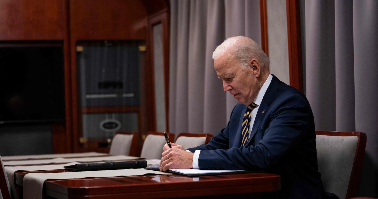 Wojna na Ukrainie. Joe Biden obiecał pomoc Ukrainie przed zmianą władzy w USA