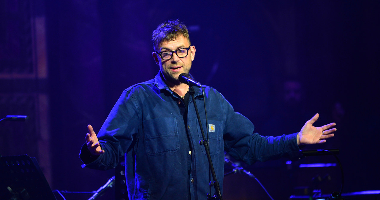 Brytyjski wokalista, kompozytor i producent muzyczny Damon Albarn, znany z występów w zespołach Blur i Gorillaz, przyznał, że zapowiadany przez niego od ponad dwóch lat pełnometrażowy film animowany, został ostatecznie wycofany z produkcji. Miało to nastąpić w wyniku cięć budżetowych, które dotknęły platformę Netflix. To, na co artysta zwrócił uwagę, to pozostawiająca wiele do życzenia forma.