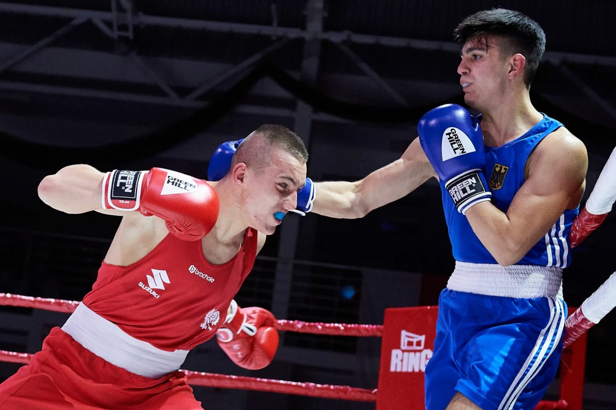 Męska i kobieca reprezentacja Niemiec nie wystąpi w tegorocznych mistrzostwach świata w boksie, w których zaplanowany został star ekip Rosji i Białorusi. Jako oficjalny powód niemiecka federacja podała względy szkoleniowe, zaznaczając, że zamiast walki o czempionat globu, zawodnicy RFN chcą się skupić w tym roku na występie w czerwcu w Krakowie.