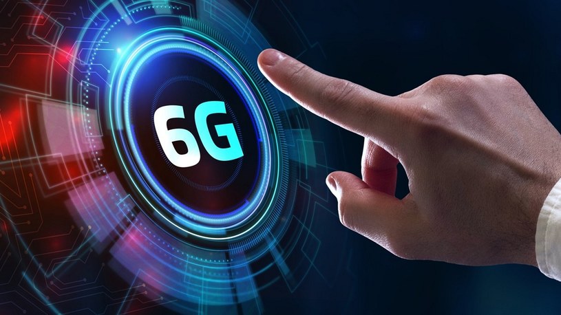 Sieć 5G jeszcze nie stała się standardem na całym świecie, a już największe koncerny technologiczne rozpoczęły prace nad projektem budowy jej następcy, czyli sieci 6G. Pojawi się ona szybciej, niż pierwotnie planowano.