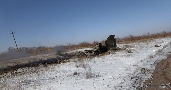 Rosyjski odrzutowy samolot szturmowy Su-25 rozbił się dziś na terenie graniczącego z Ukrainą obwodu biełgorodzkiego. Ministerstwo Obrony Federacji Rosyjskiej poinformowało, że w katastrofie zginął pilot.