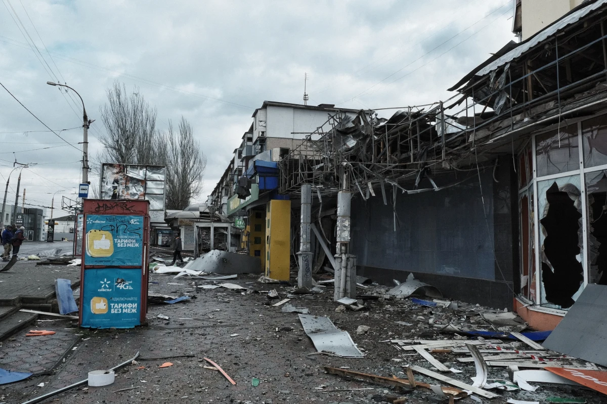 Shaun Pinner, były brytyjski żołnierz, którzy walczył w Ukrainie i został schwytany przez siły rosyjskie, opowiedział, jak był torturowany przez żołnierzy Putina. "Krzyczałem… A potem przeszło przeze mnie 200 woltów" – wspomina w rozmowie ze Sky News. 