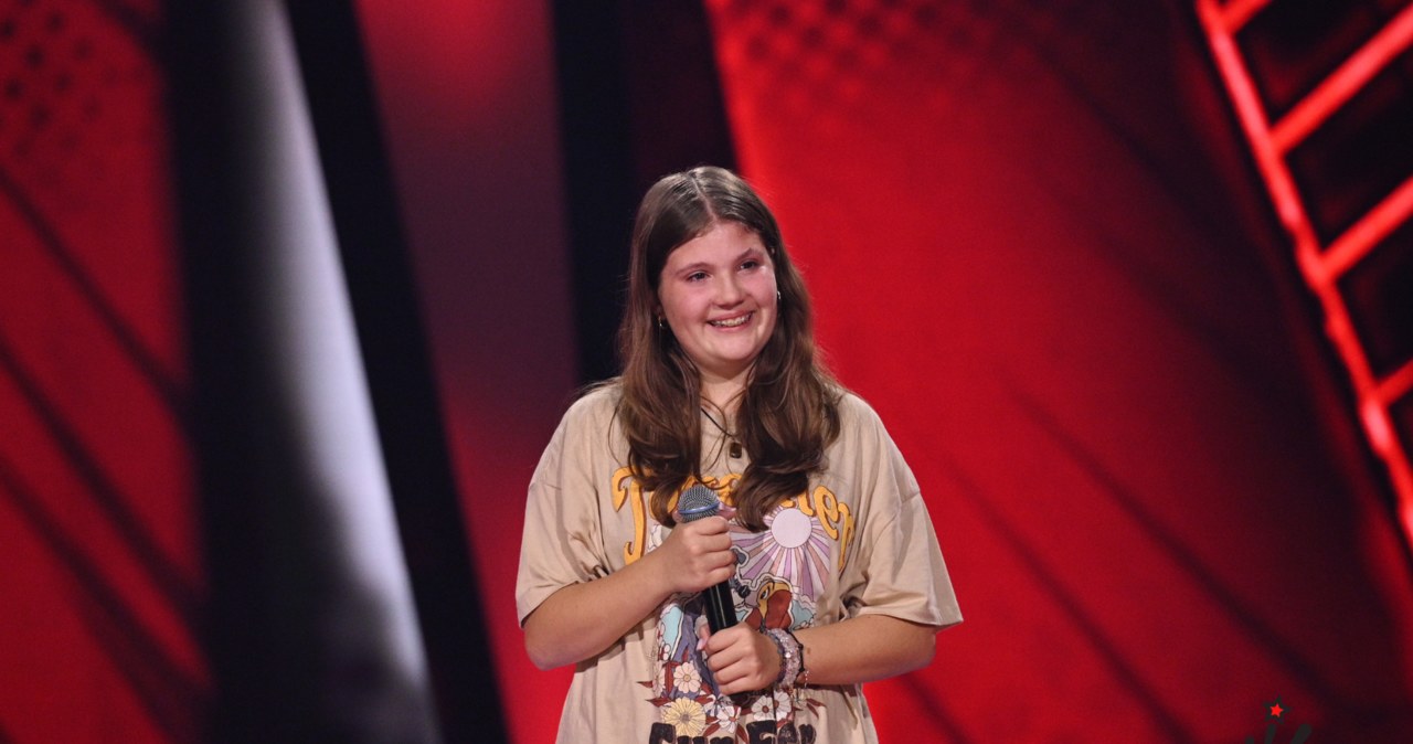 Martyna Gąsak jest zwyciężczynią szóstej edycji "The Voice Kids". Była podopieczną Dawida Kwiatkowskiego i pod jego okiem rozwijała skrzydła, aż do finału. Teraz powraca na scenę programu jako gość specjalny.