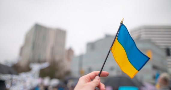 Wolontariusze z łódzkiego oddziału Caritas organizują marsz pod hasłem "Pokój dla Ukrainy". Impreza odbędzie się w piątek 24 lutego, w rok od rozpoczęcia rosyjskiej pełnowymiarowej inwazji na Ukrainę. Wydarzeniu towarzyszyć będą kiermasze i zbiórki na rzecz naszych sąsiadów.