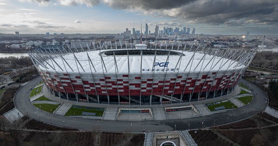 Polski Związek Piłki Nożnej poinformował, że zaplanowany na 27 marca mecz eliminacji mistrzostw Europy Polska – Albania zostanie rozegrany na PGE Narodowym. W Warszawie odbędzie się również całe marcowe zgrupowanie drużyny narodowej.