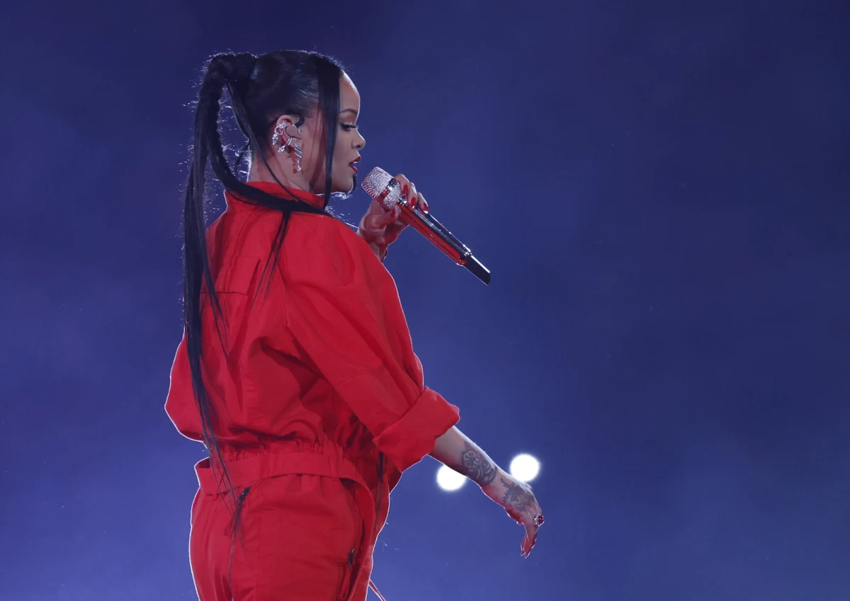 Rihanna będzie jedną z gwiazd, które wystąpią na tegorocznej gali rozdania Oscarów. Hollywoodzkie święto kina odbędzie się w nocy z 12 na 13 marca polskiego czasu. 