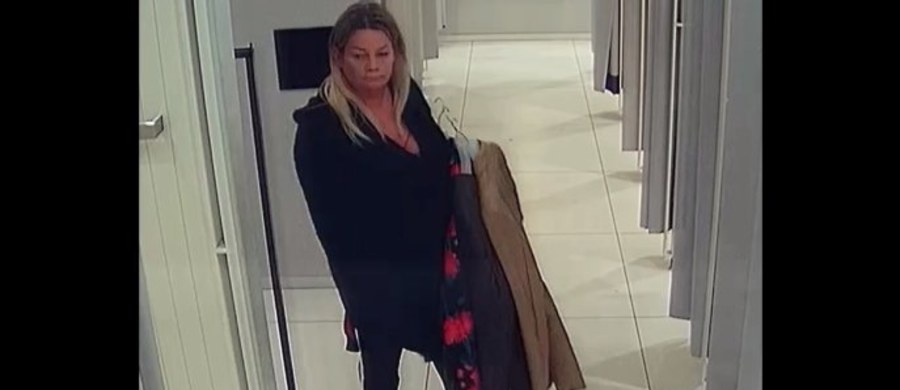 Olsztyńska policja opublikowała wizerunek kobiety mogącej mieć związek z kradzieżą odzieży w jednym ze sklepów na terenie galerii handlowej w Olsztynie. Łączna wartość strat to prawie 1,5 tys. złotych. 