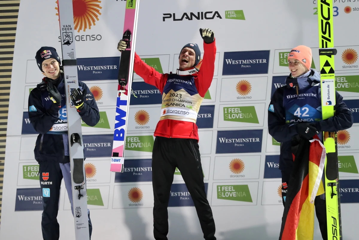 Piotr Żyła został w Planicy mistrzem świata w skokach narciarskich na normalnym obiekcie. Polak, który był 13. po pierwszej serii, w drugiej pobił rekord skoczni i obronił mistrzowski tytuł sprzed dwóch lat. Piąte miejsce zajął Dawid Kubacki, a szósty był Kamil Stoch!