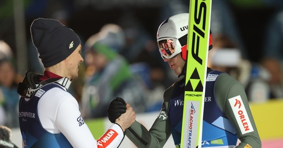Kinga Rajda, Kamil Stoch, Nicole Konderla oraz Piotr Żyła będą reprezentowali Polskę w dzisiejszym konkursie drużyn mieszanych w skokach narciarskich podczas mistrzostw świata, które odbywają się w Planicy. Rywalizacja będzie się odbywała na obiekcie normalnym, na którym w sobotę Żyła zdobył złoty medal.