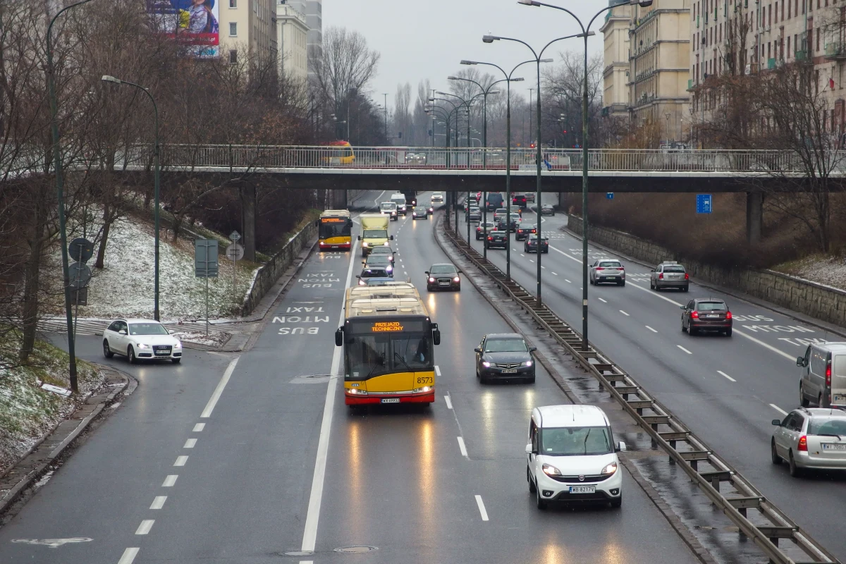 ​Zarząd Transportu Miejskiego przychylił się do próśb mieszkańców Ursynowa i od poniedziałku, 27 lutego, linia 165 będzie kursowała częściej.